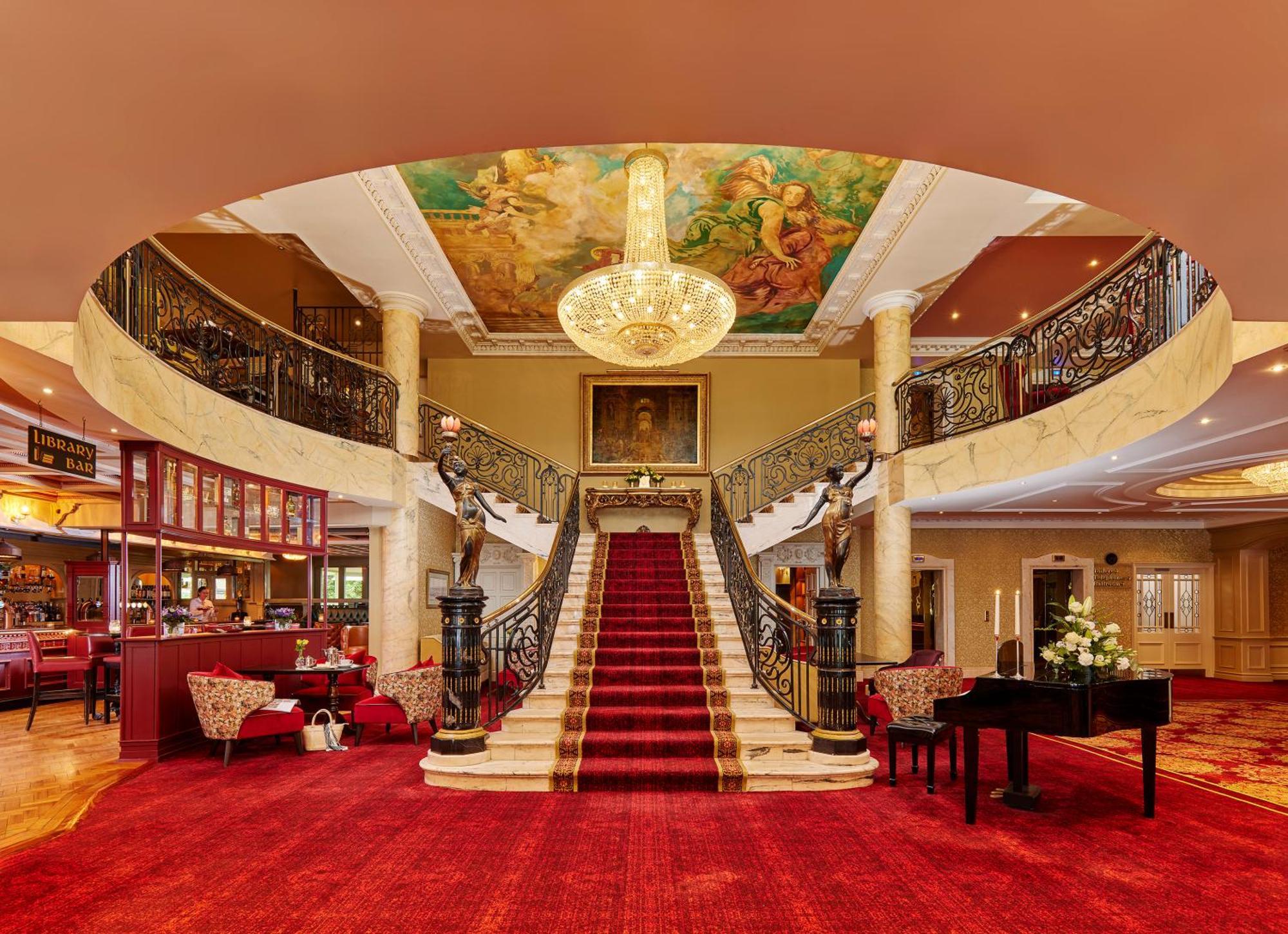 Bridge House Hotel, Leisure Club & Spa ทัลลามอร์ ภายนอก รูปภาพ